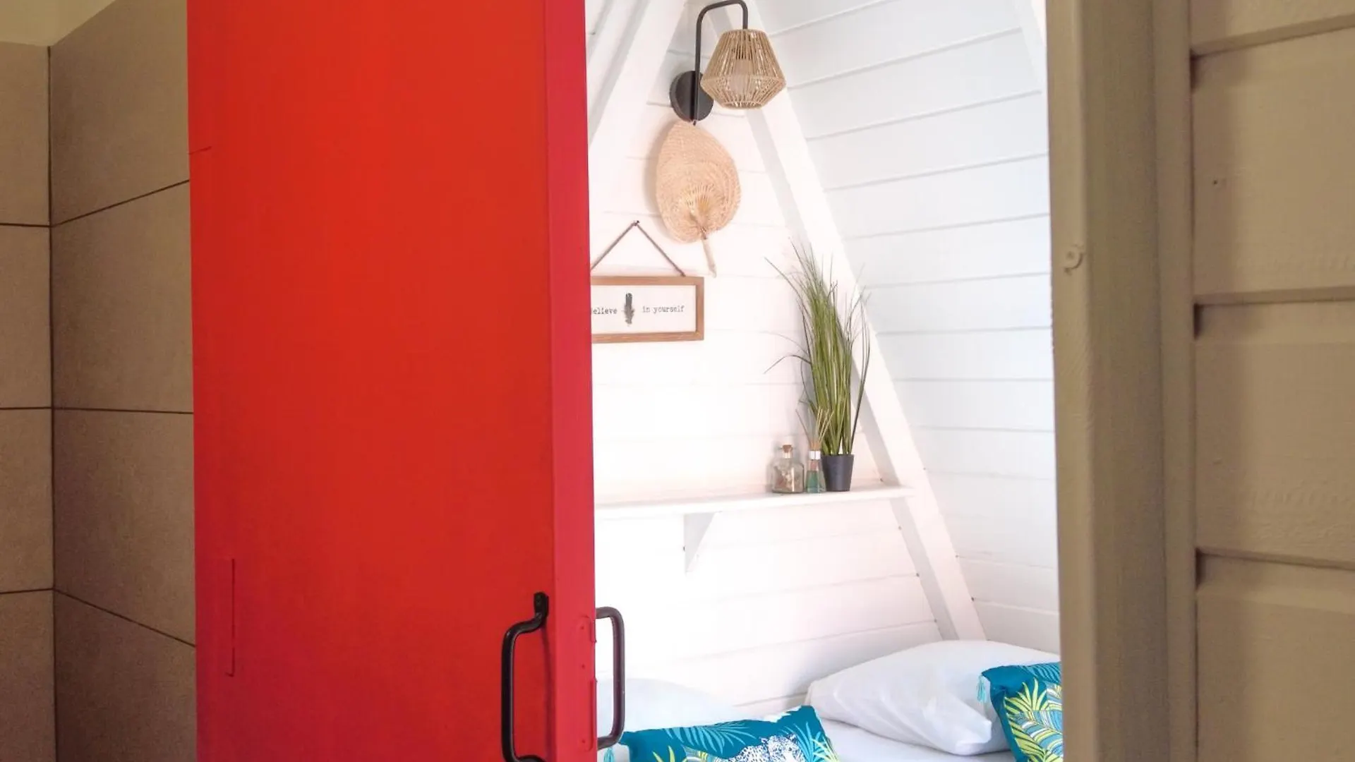 Domaine De Meilly - M&P Concept Tipis Vue Mer Saint-Louis