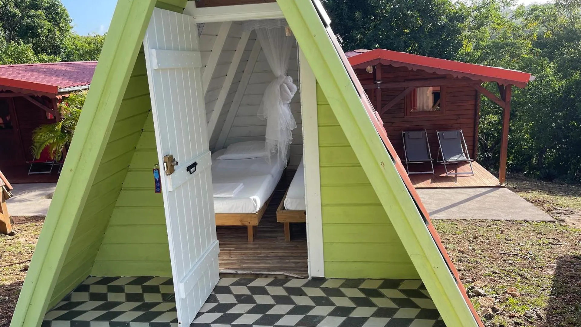 Domaine De Meilly - M&P Concept Tipis Vue Mer Saint-Louis 0*,